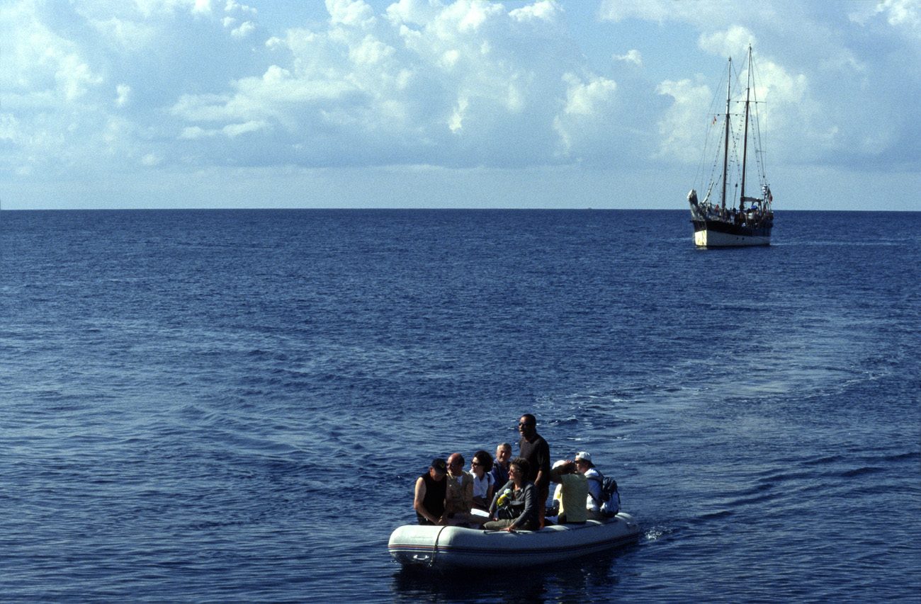 eol06_432.jpg - Italie, îles Eoliennes Stromboli retour au Sigismondo Fuji Provia 400 F