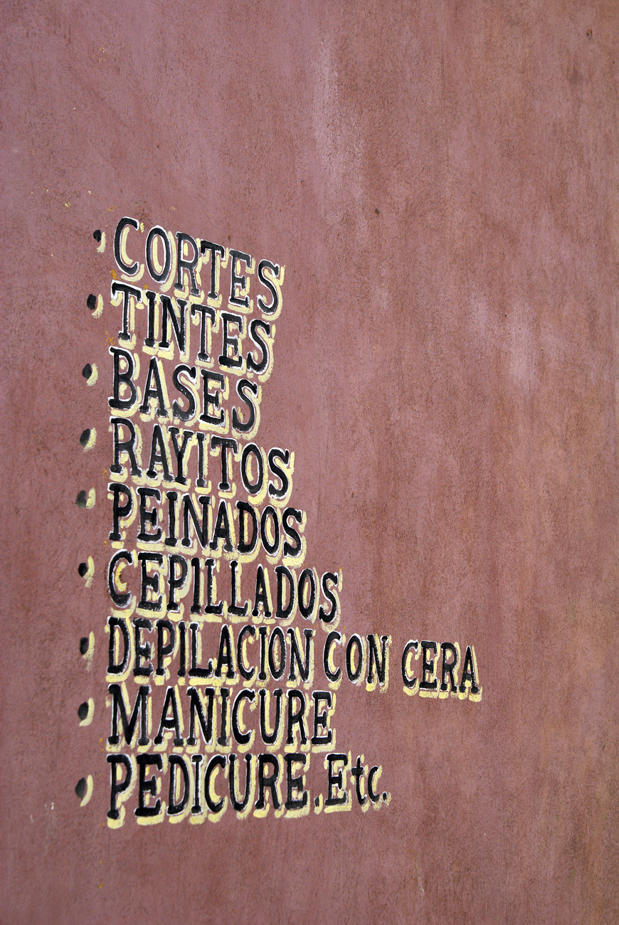 gua06_0447.jpg - Antigua  quartier Nord 