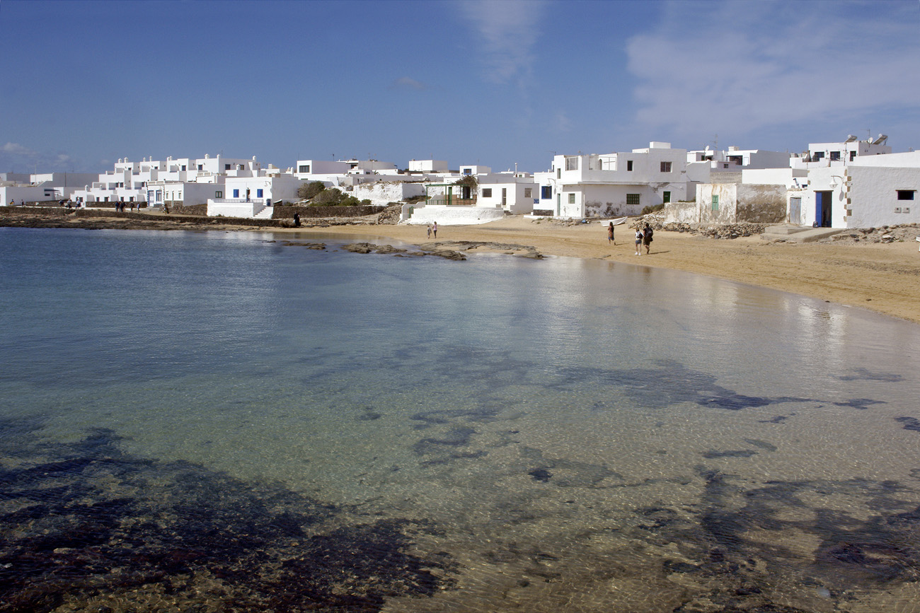 lanz08-03-19_029.jpg -  Lanzarote, mars 2008 île de la Graciosa, Caleta del Sebo