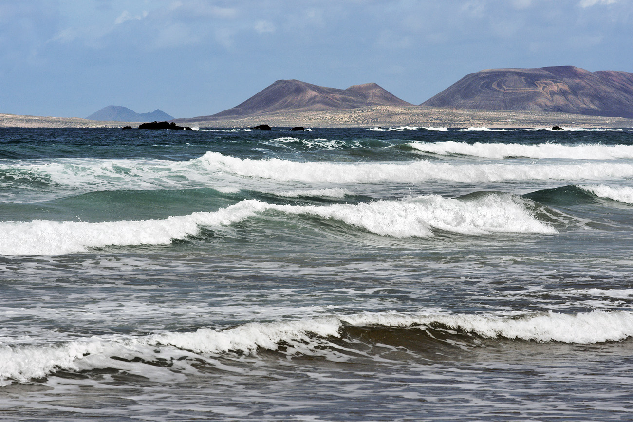 lanz08-03-20_009-m1.jpg -  Lanzarote, mars 2008 Samara est aussi un spot de surf