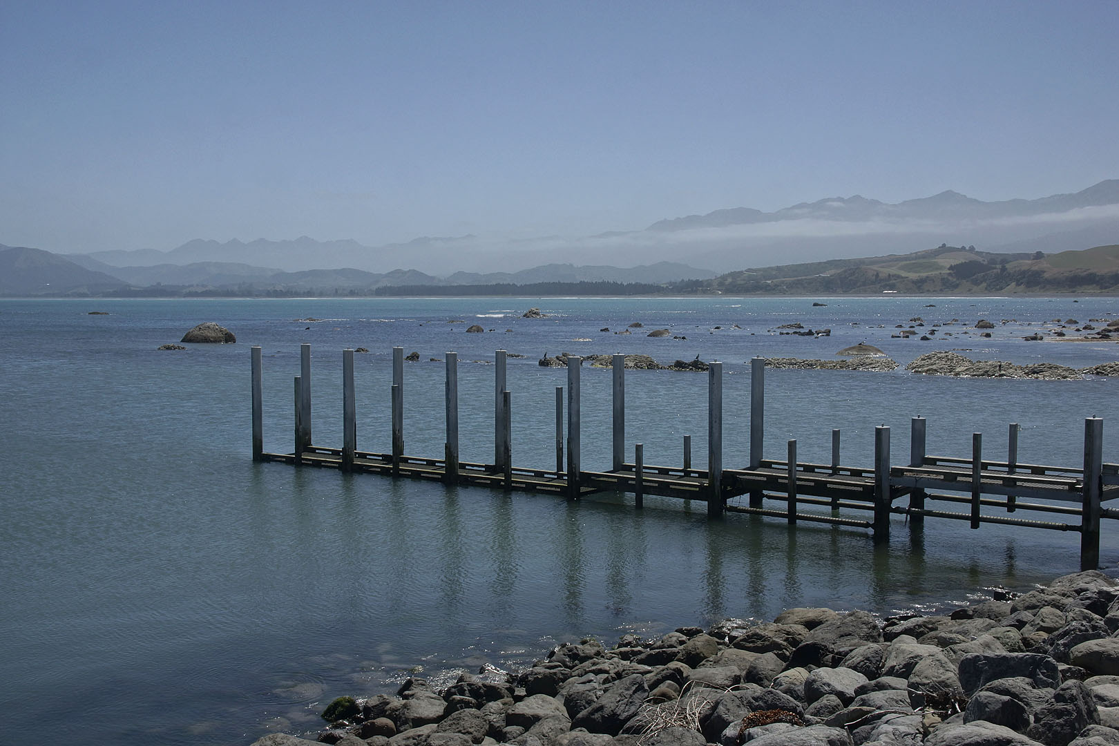 nz12-01-30_075.jpg - South Bay Kaikoura District Kaikoura
