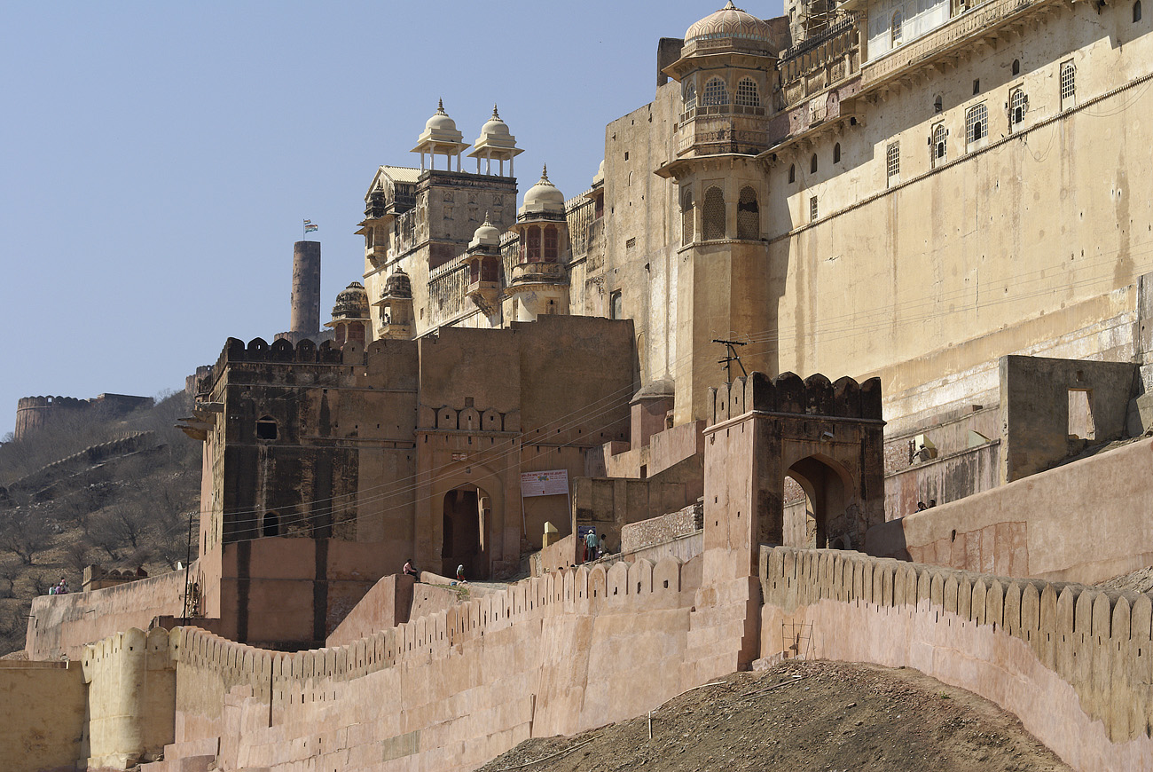 raj07-02-27_071.jpg - Inde, Rajasthan, 27/02/2007 Jaïpur fort d'Amber